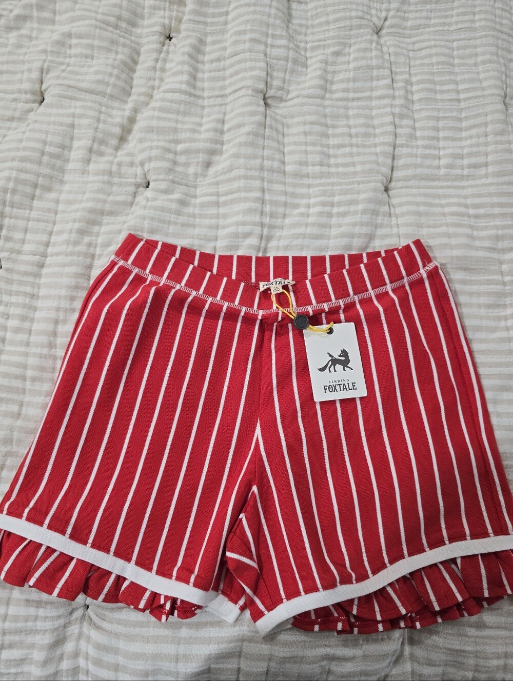 NWT Girls Finding Foxtale Shorts 12